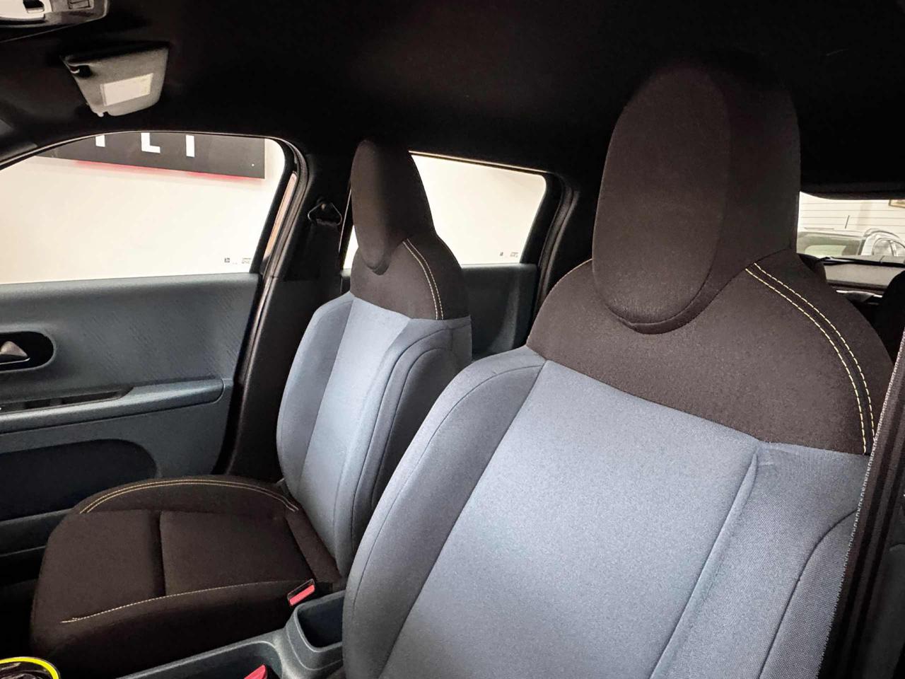 FIAT Grande Panda 1.2 Hybrid 110 CV S&S Icon - 9