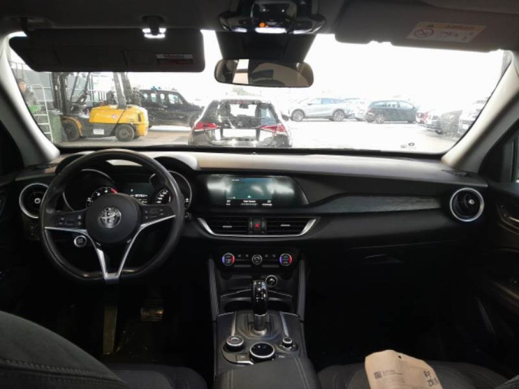 ALFA ROMEO Stelvio 2.2 Turbodiesel 190 CV AT8 Q4 Business - 6