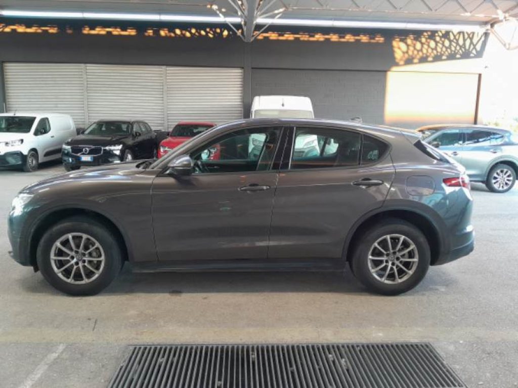 ALFA ROMEO Stelvio 2.2 Turbodiesel 190 CV AT8 Q4 Business - 2