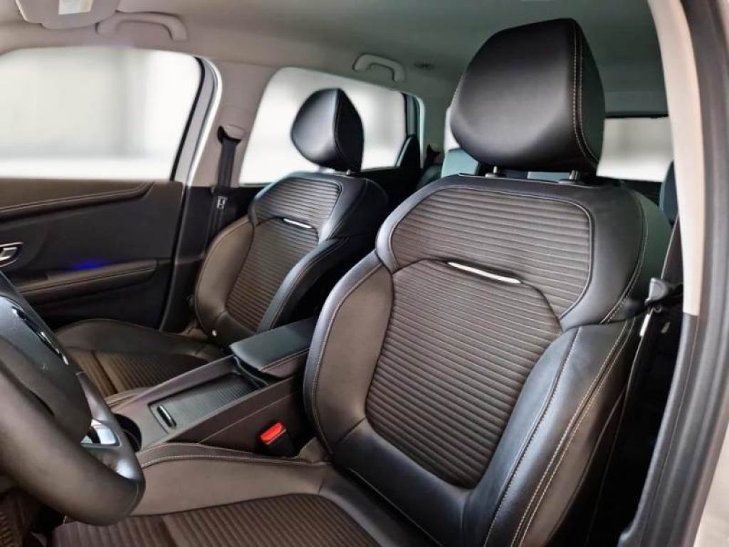 RENAULT Scenic Scénic Blue dCi 120 CV Intens - 7