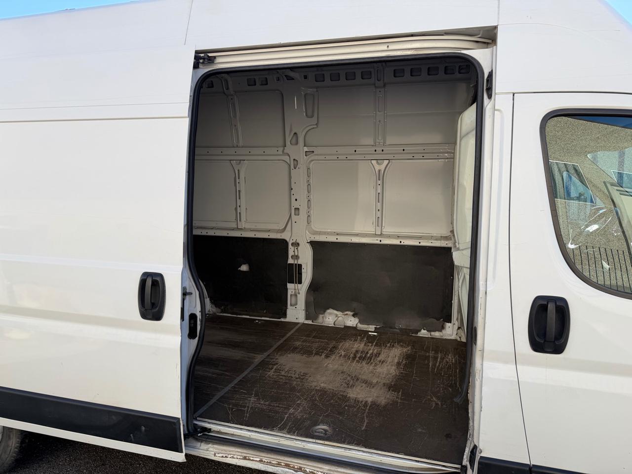 FIAT Ducato 35 2.2 Mjt 160CV AT9 PC Cassonato Maxi - 12