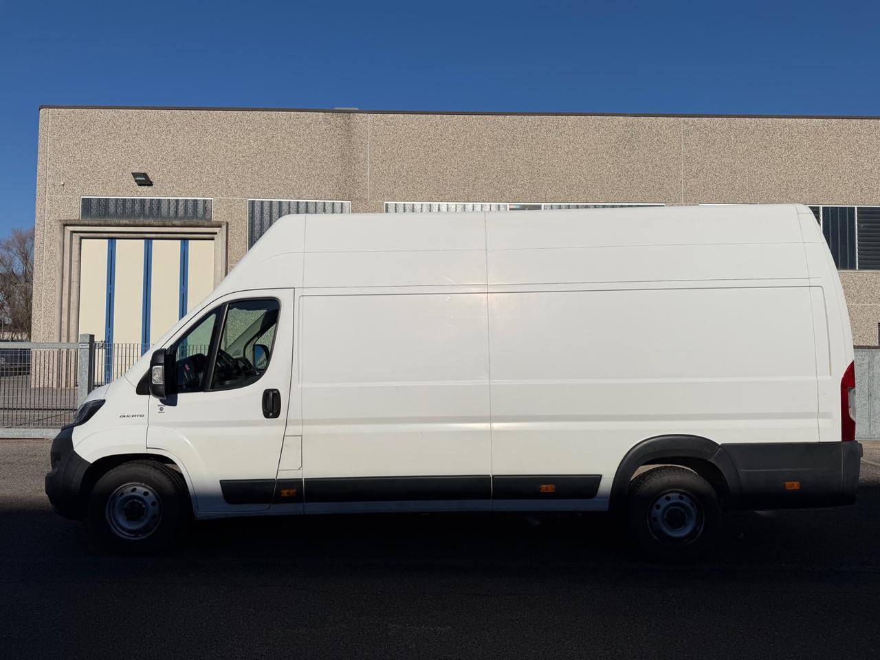 FIAT Ducato 35 2.2 Mjt 160CV AT9 PC Cassonato Maxi - 3