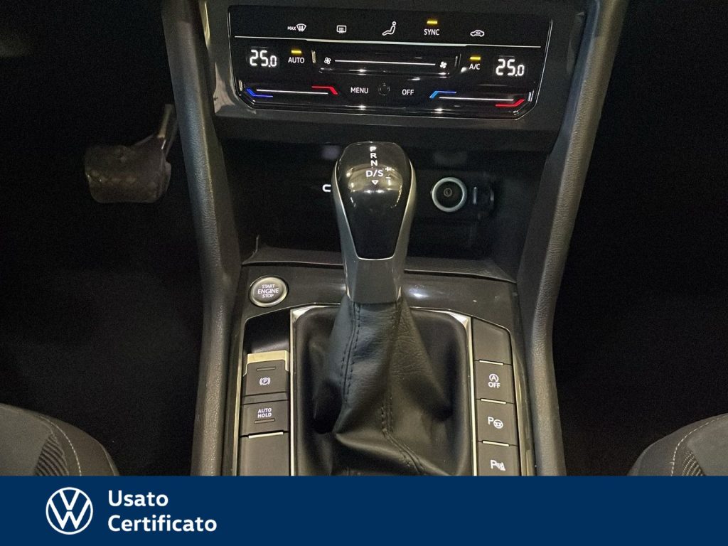 VOLKSWAGEN Tiguan 2.0 tdi elegance 150cv dsg - 11