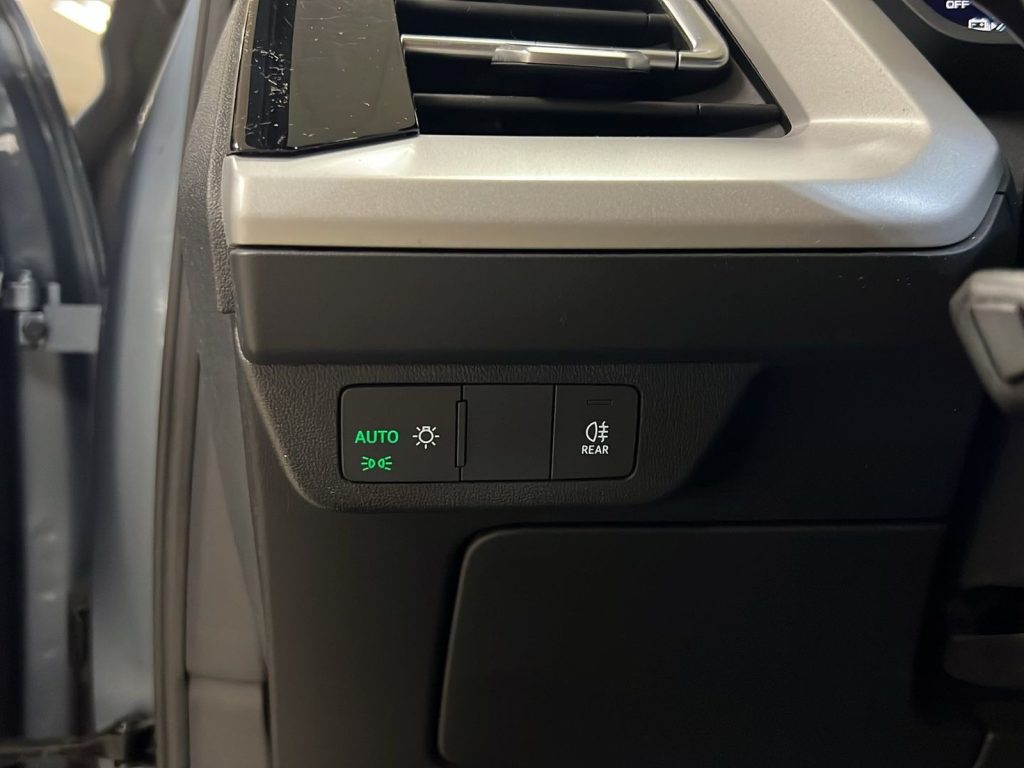 AUDI Q4 e-tron 40 business advanced - 10