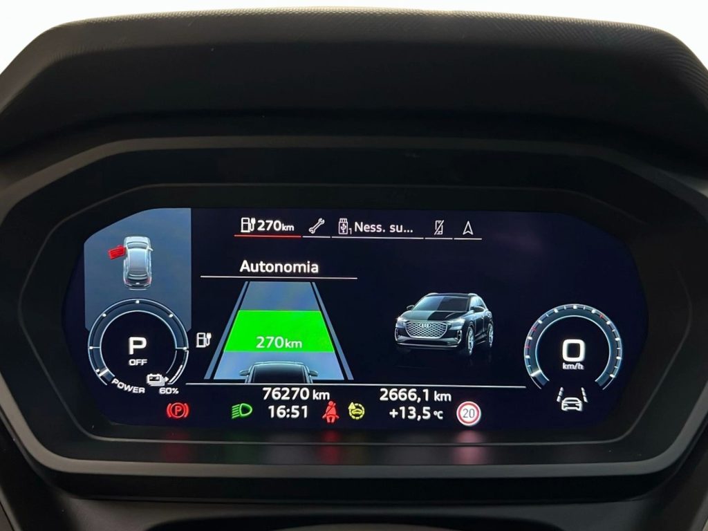 AUDI Q4 e-tron 40 business advanced - 11