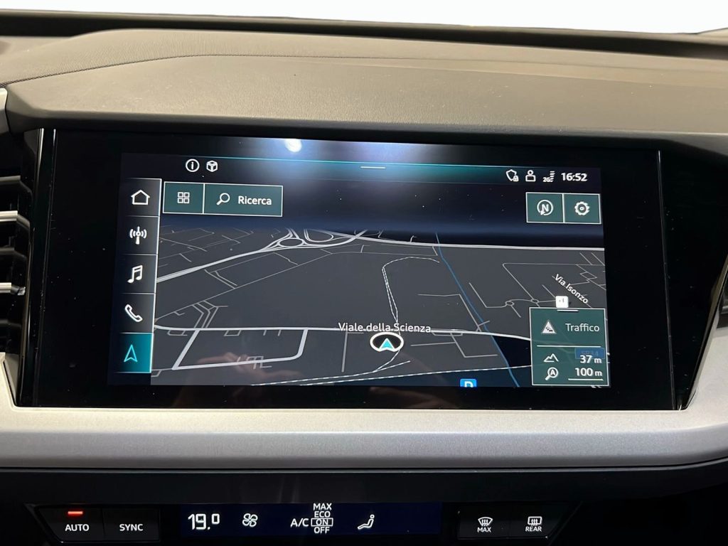 AUDI Q4 e-tron 40 business advanced - 16