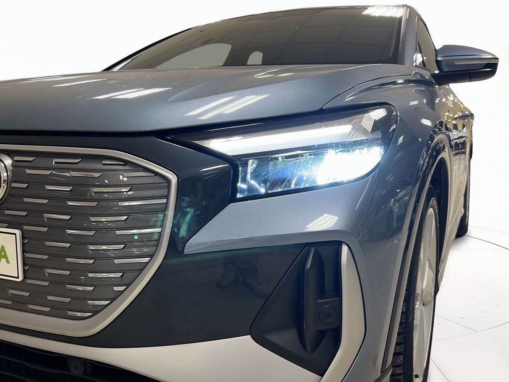 AUDI Q4 e-tron 40 business advanced - 23