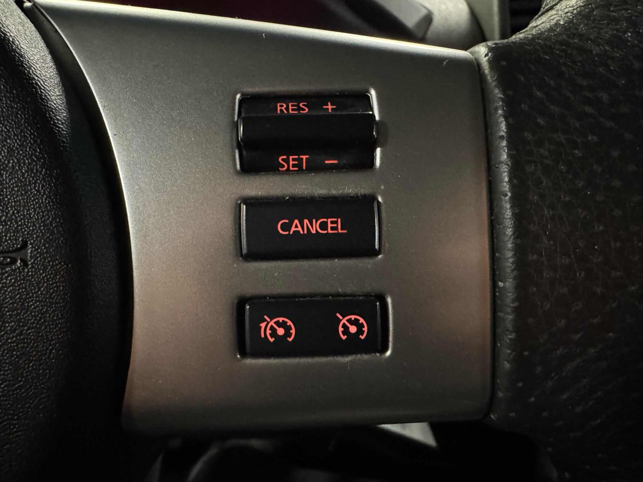 NISSAN Navara 2.5 dCi 190CV 4 porte Double Cab Sport - 15