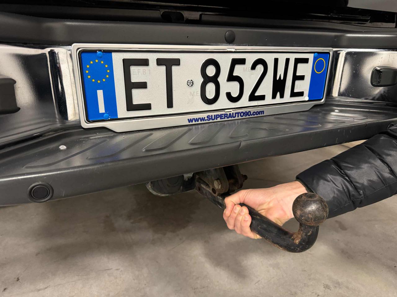 NISSAN Navara 2.5 dCi 190CV 4 porte Double Cab Sport - 18