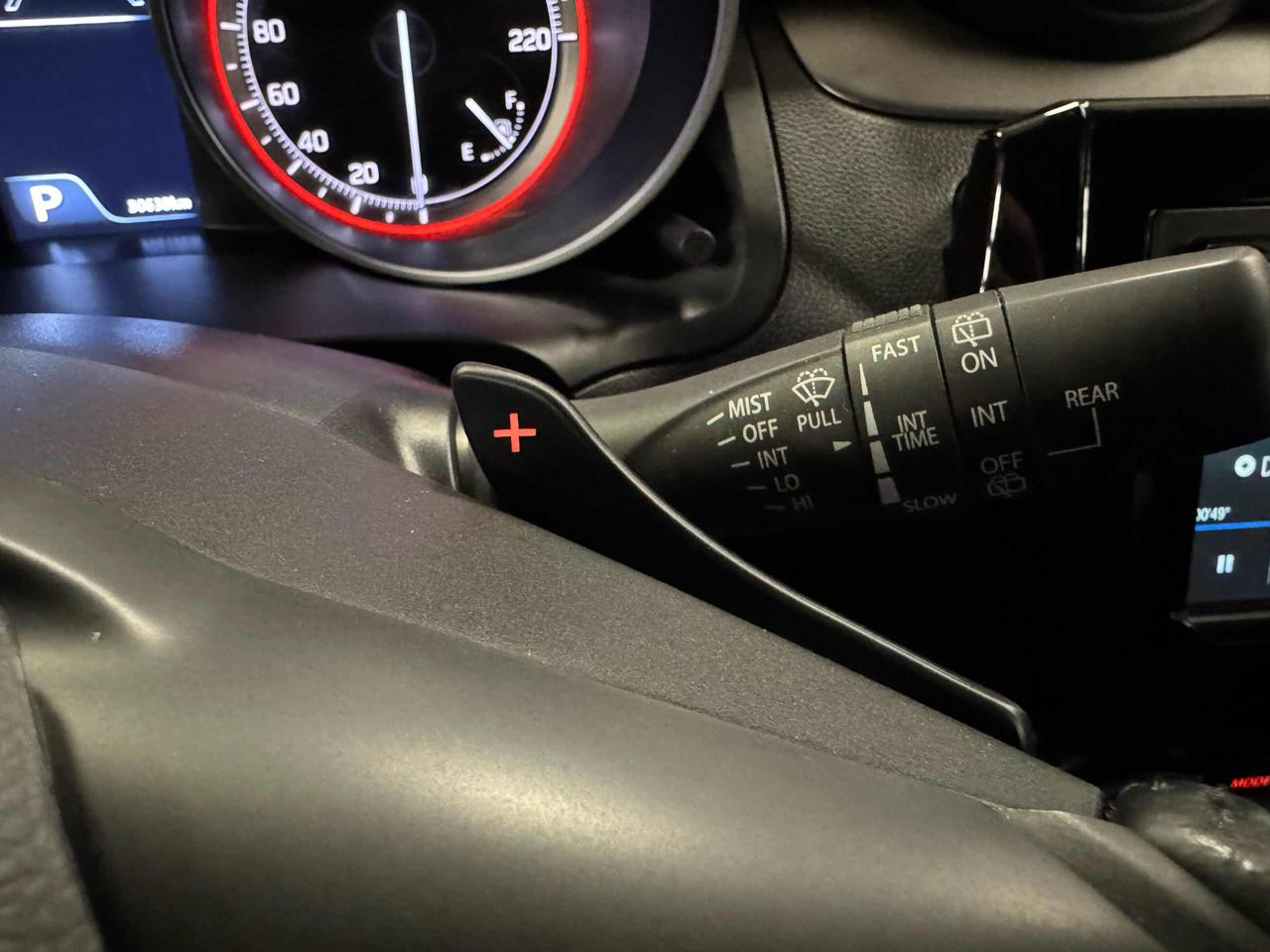 SUZUKI Swift 1.2 Hybrid CVT Easy Top - 9