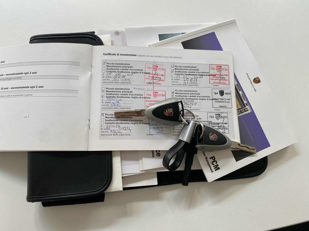 PORSCHE 911 Carrera 4S Coupé - 10