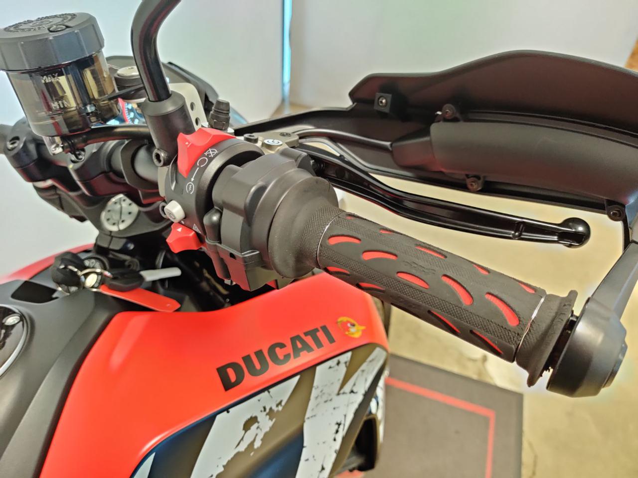 DUCATI Hypermotard 950 RVE CONCEPT 2 - 11