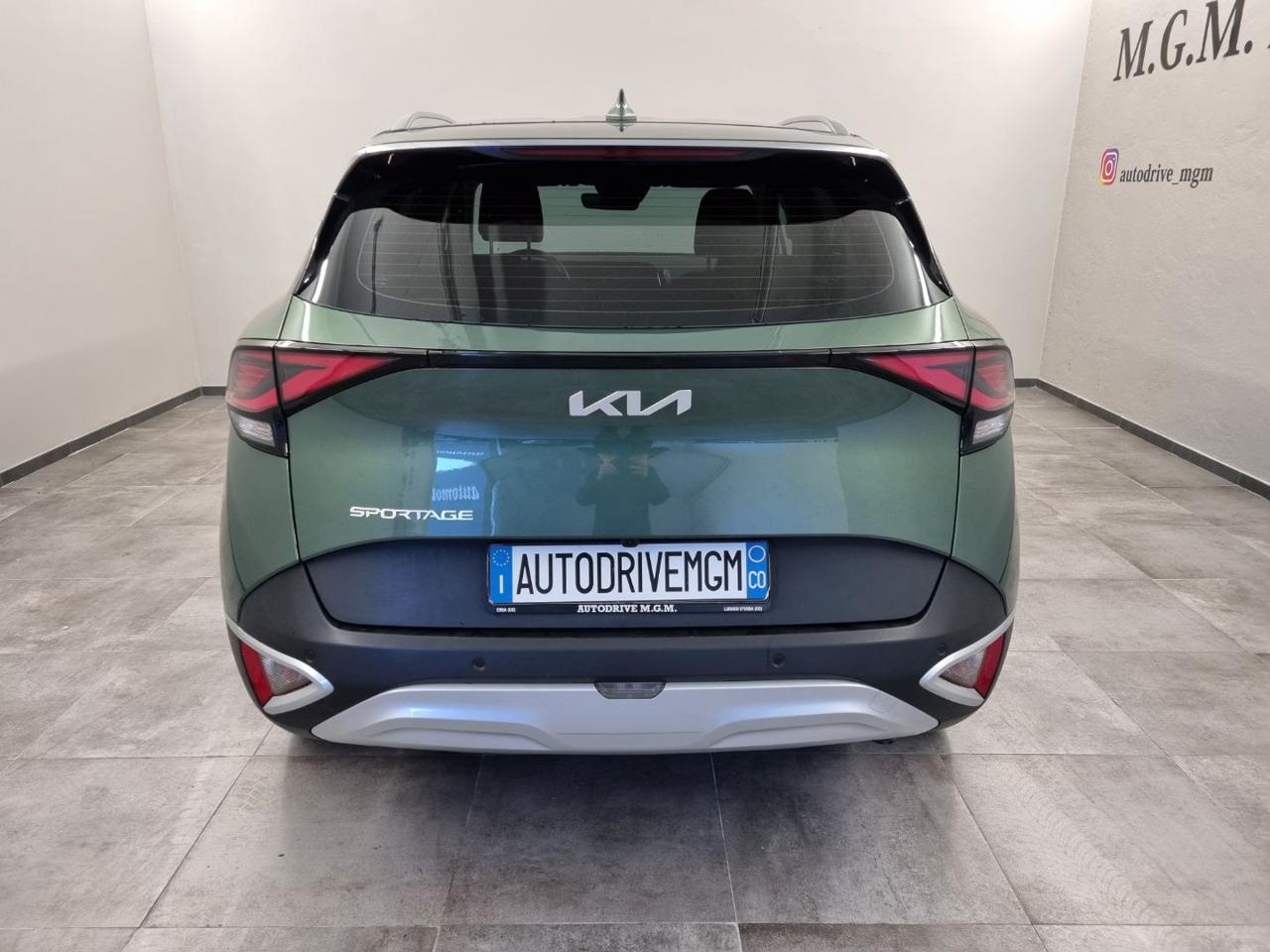 KIA Sportage 1.6 CRDi MHEV DCT Style - 3