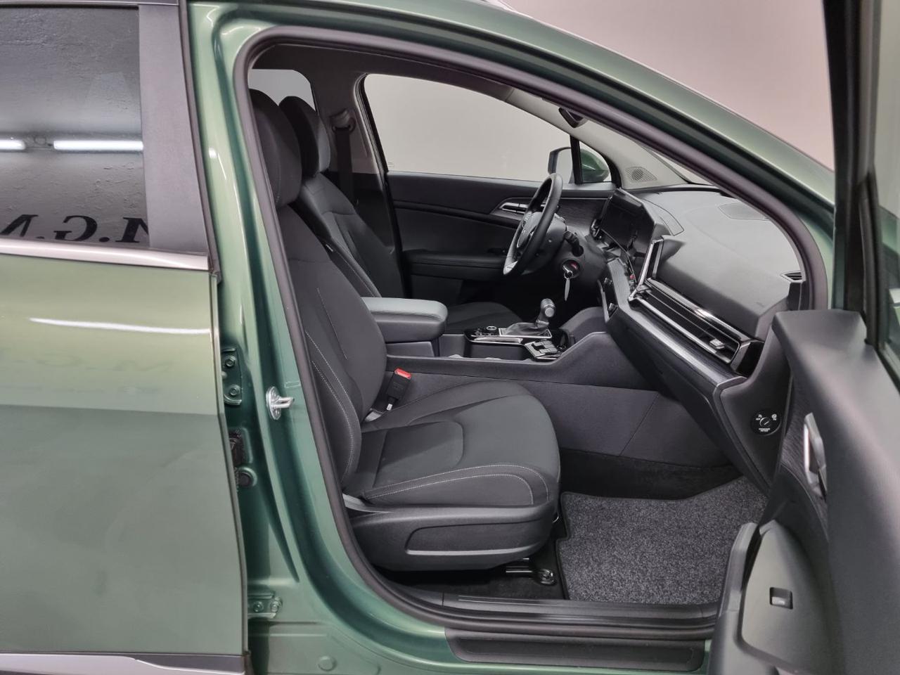 KIA Sportage 1.6 CRDi MHEV DCT Style - 11