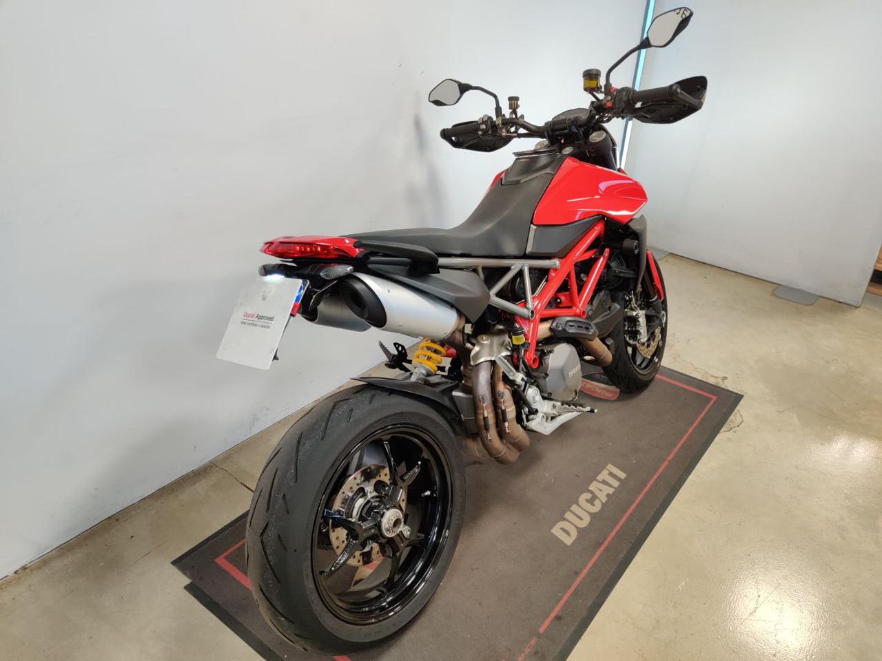 DUCATI Hypermotard 950 RED - 7