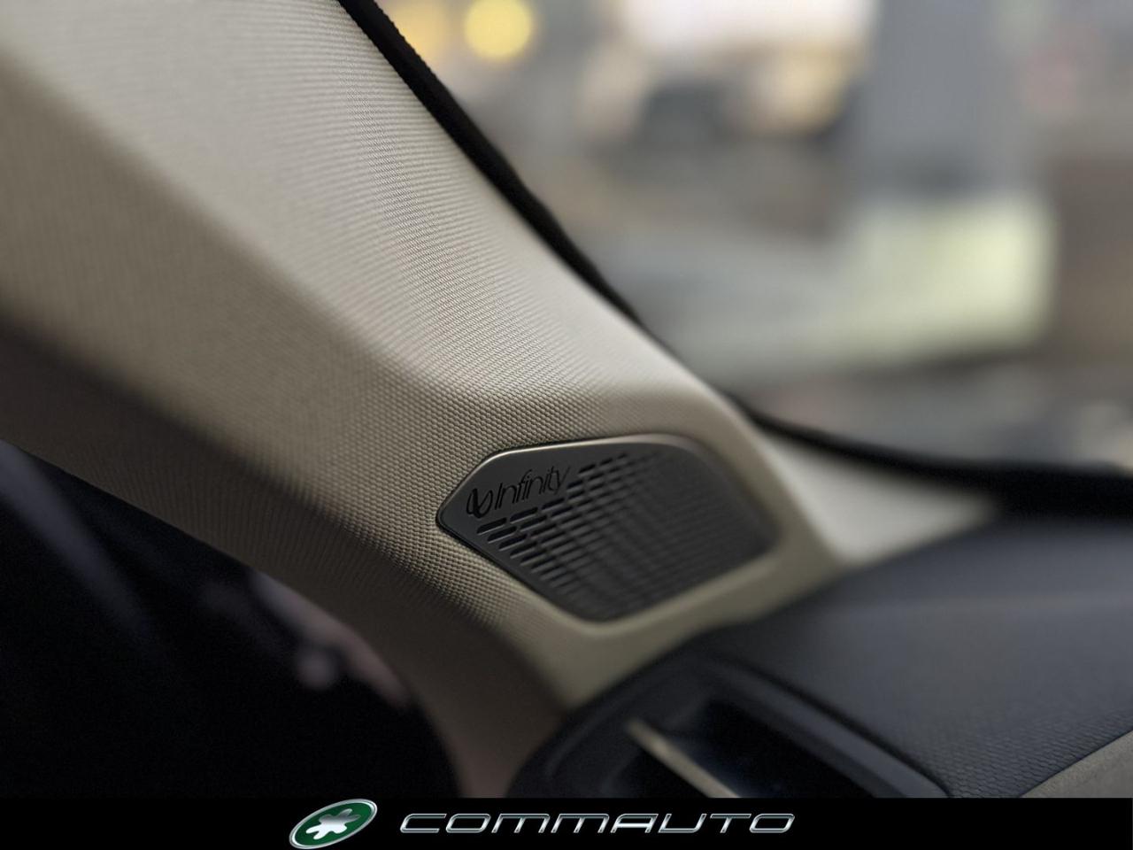 LYNK & CO 01 PHEV - 19