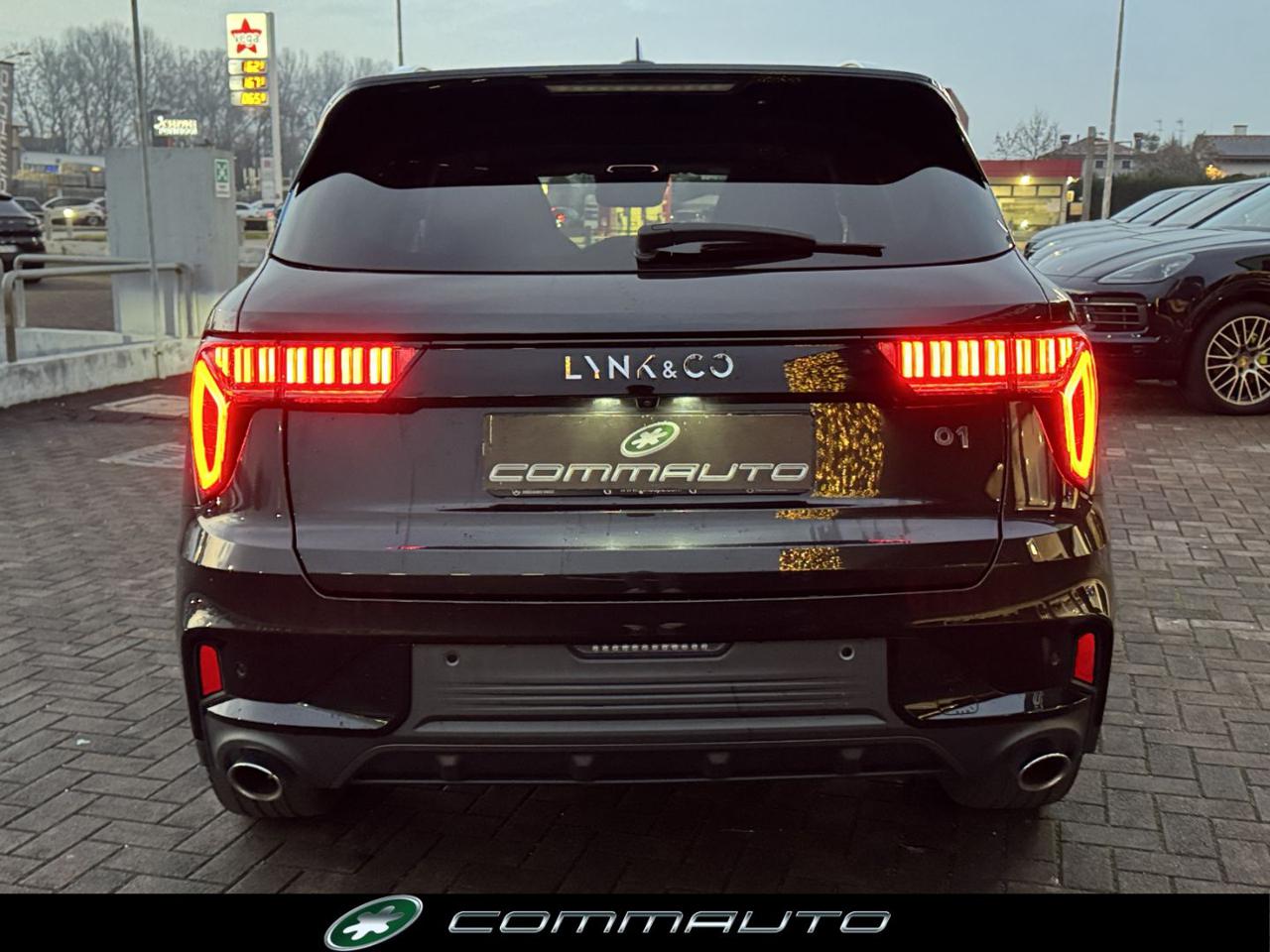 LYNK & CO 01 PHEV - 5