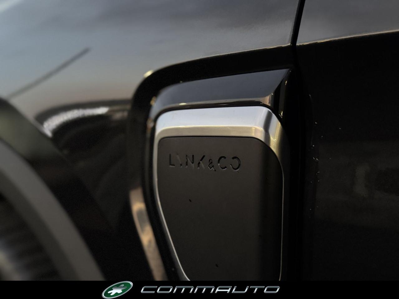 LYNK & CO 01 PHEV - 37