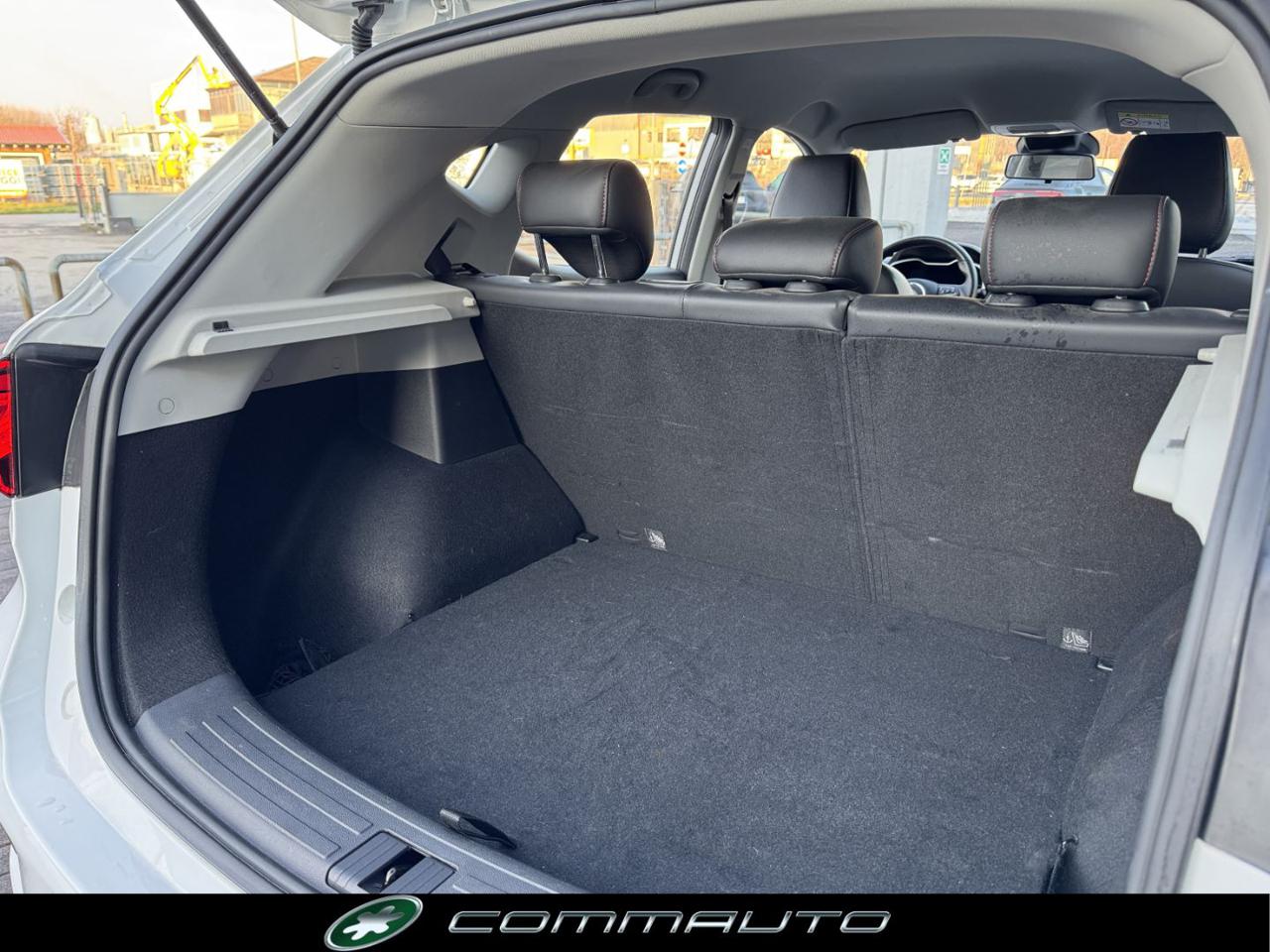 MG ZS 1.5 VTi-tech Luxury - 29