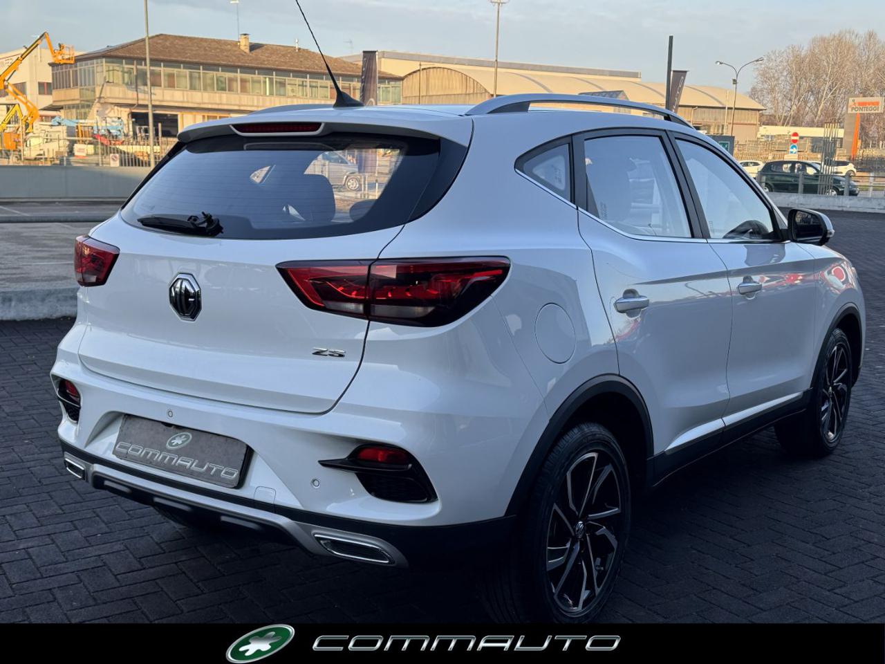 MG ZS 1.5 VTi-tech Luxury - 4