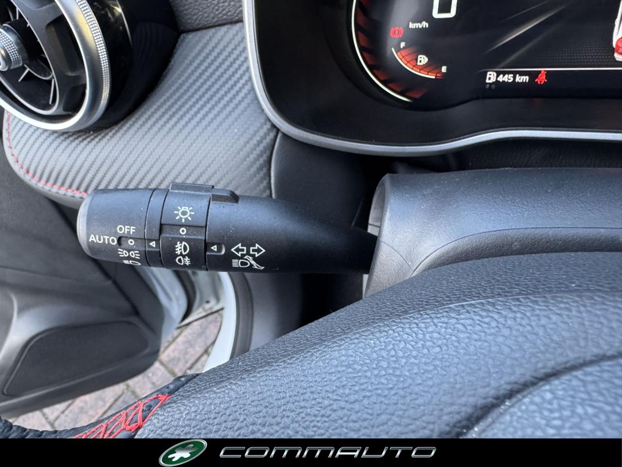 MG ZS 1.5 VTi-tech Luxury - 19