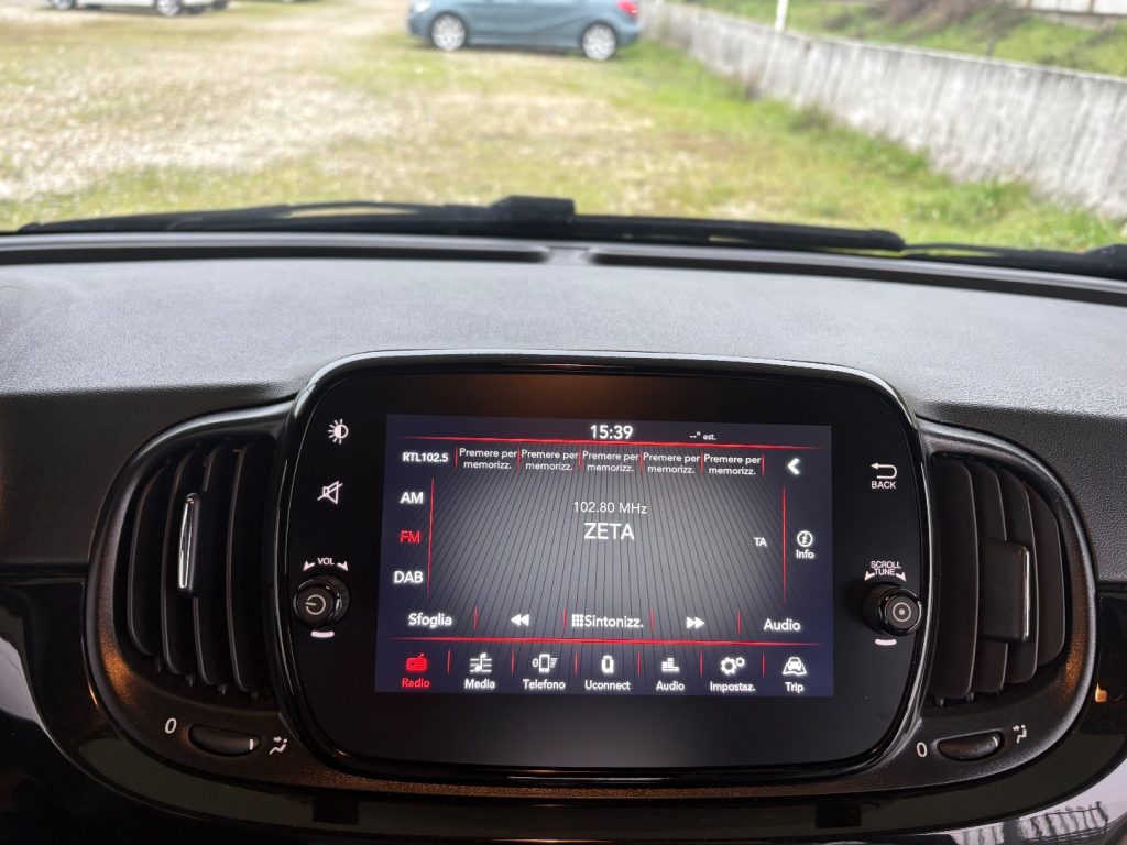 FIAT 500 1.0 Hybrid Lounge APPLE CAR PLAY OK NEOPATENTATI - 18