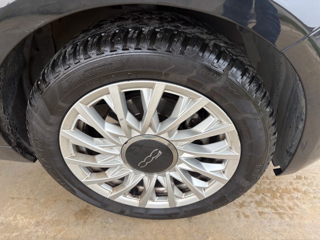 FIAT 500 1.0 Hybrid Lounge APPLE CAR PLAY OK NEOPATENTATI - 31