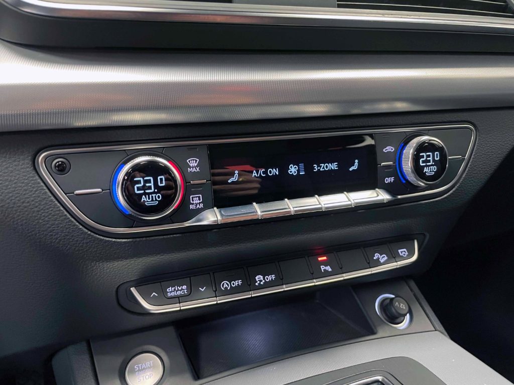 AUDI Q5 2.0 TDI QUATTRO 190CV S-TRONIC - 24