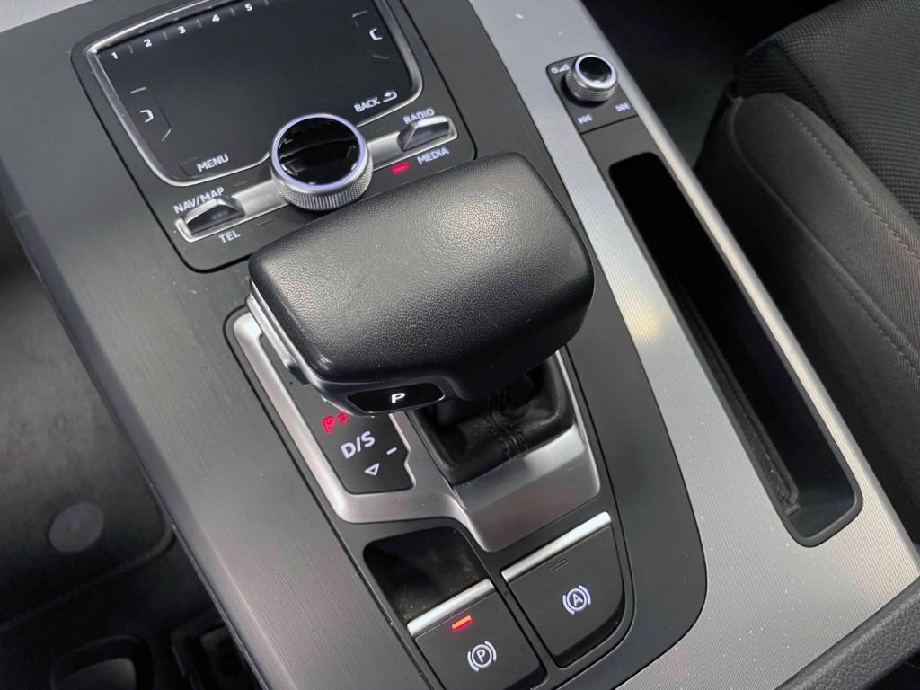 AUDI Q5 2.0 TDI QUATTRO 190CV S-TRONIC - 43