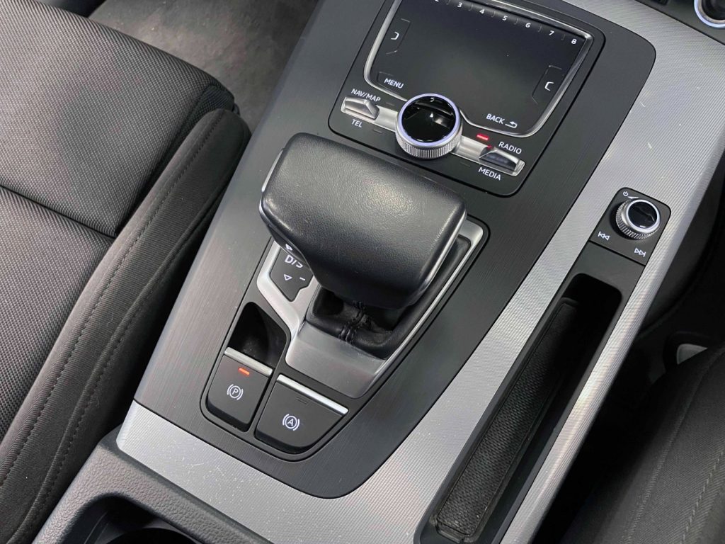 AUDI Q5 2.0 TDI QUATTRO 190CV S-TRONIC - 49