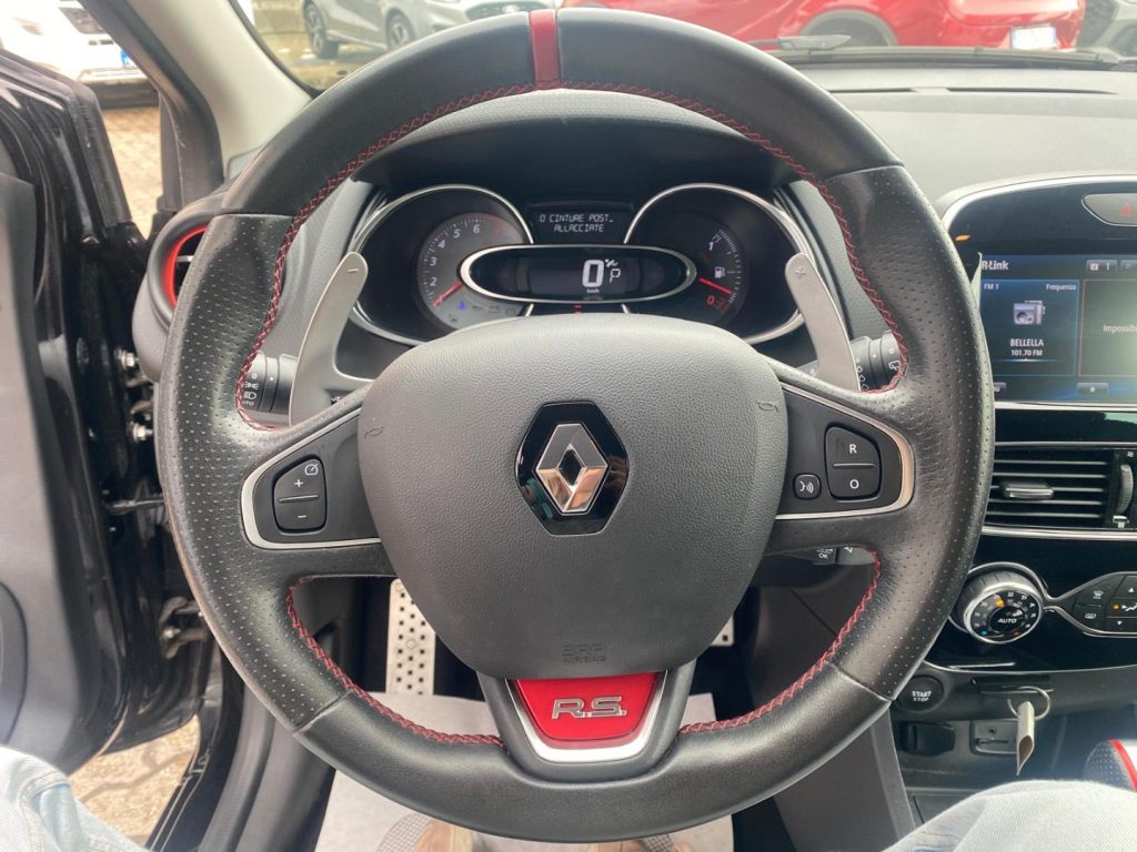 RENAULT Clio TCe 220CV 5P Energy R.S. Trophy - 16