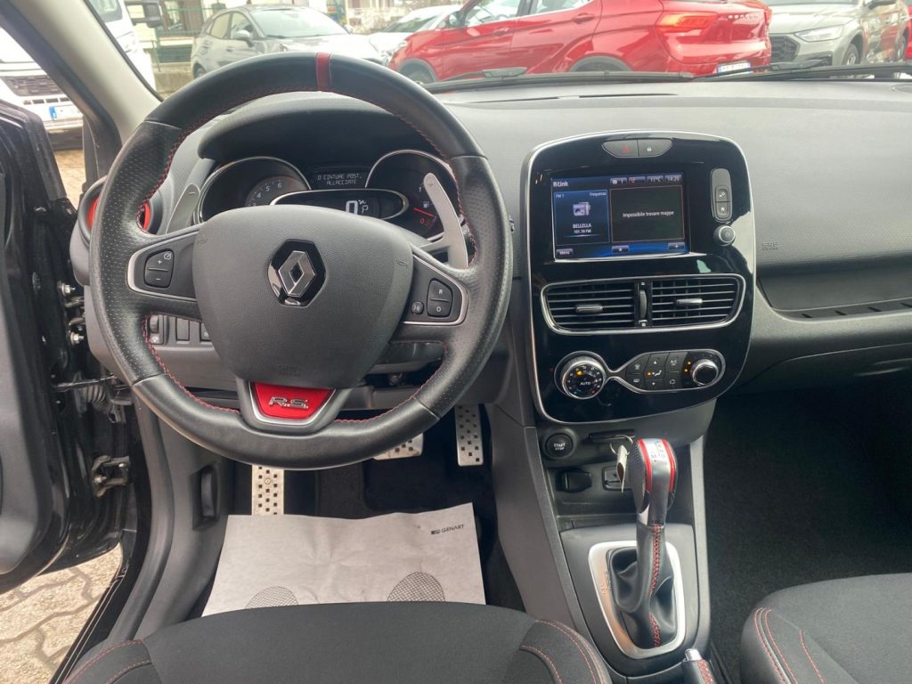 RENAULT Clio TCe 220CV 5P Energy R.S. Trophy - 21
