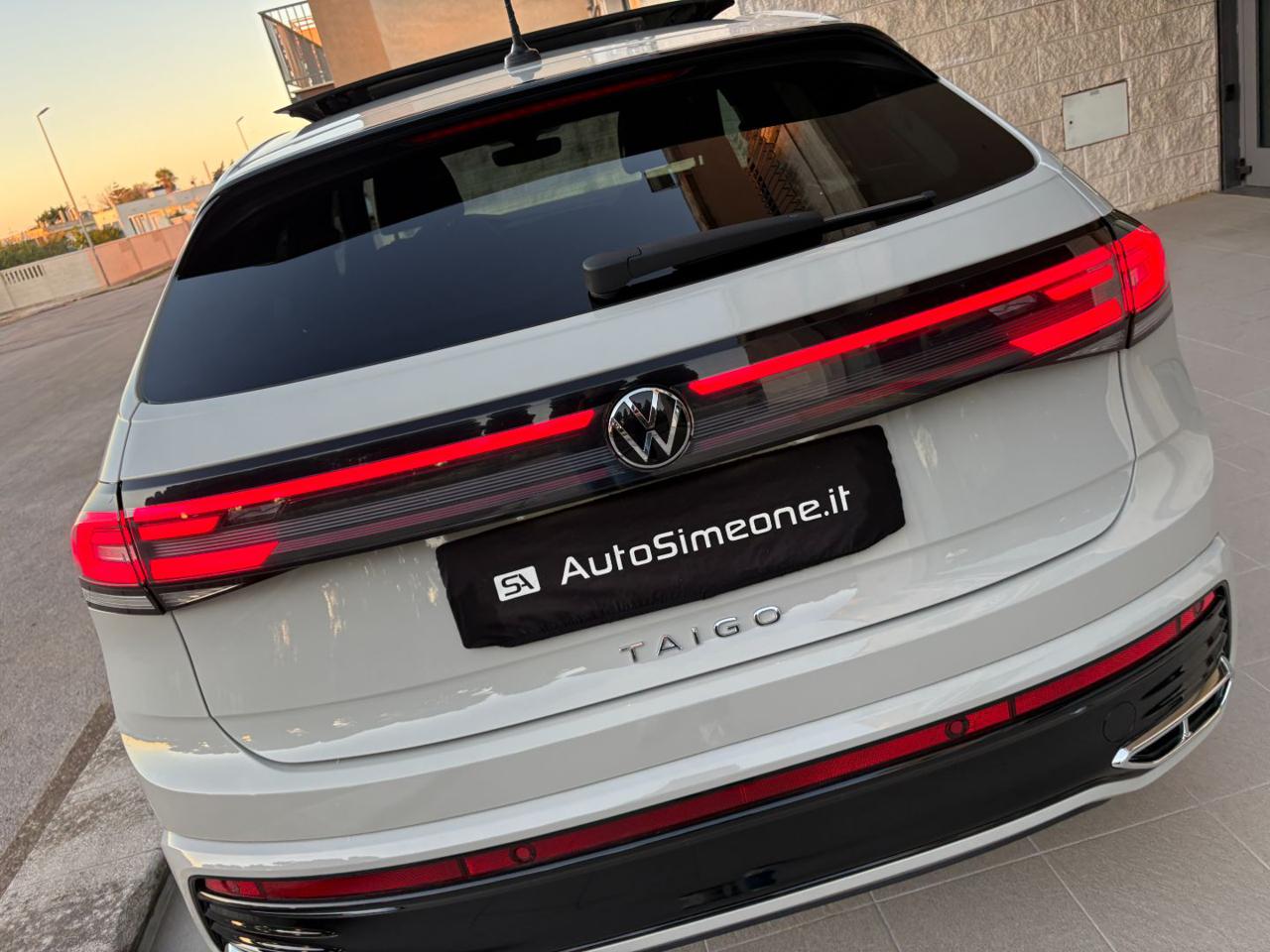 VOLKSWAGEN Taigo 1.0 TSI 110 CV DSG R-Line TETTO APR/PAN - 34