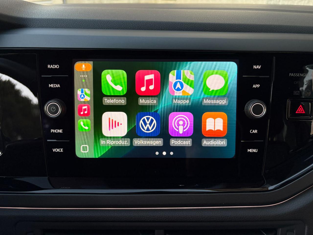 VOLKSWAGEN Taigo 1.0 TSI 110 CV DSG R-Line TETTO APR/PAN - 19