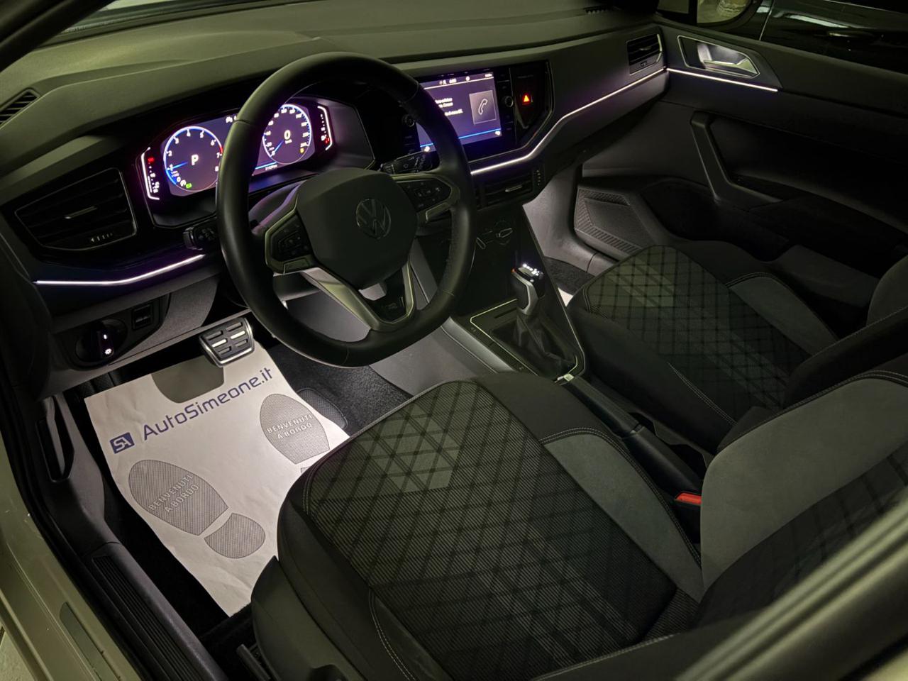 VOLKSWAGEN Taigo 1.0 TSI 110 CV DSG R-Line TETTO APR/PAN - 21