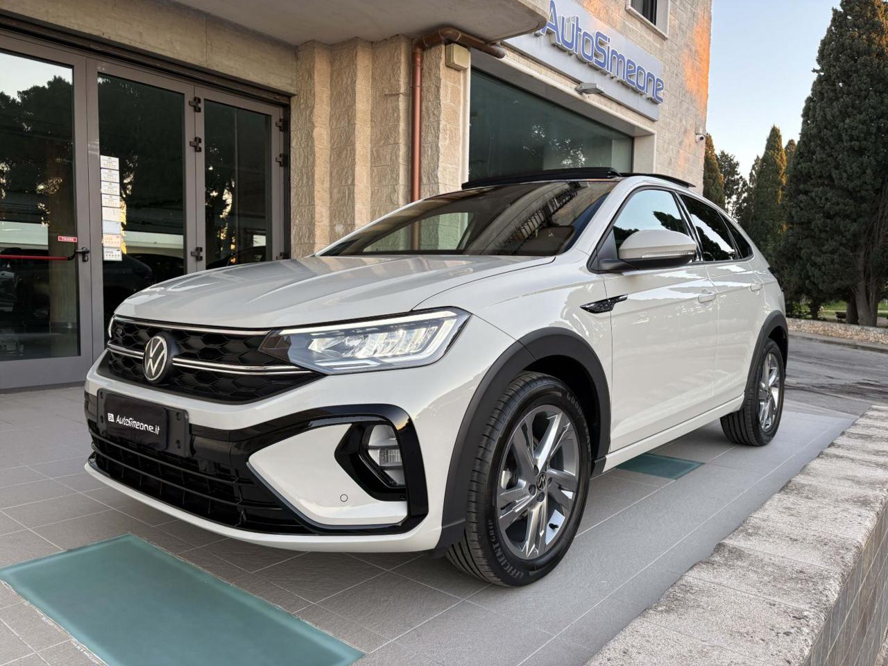 VOLKSWAGEN Taigo 1.0 TSI 110 CV DSG R-Line TETTO APR/PAN - 1