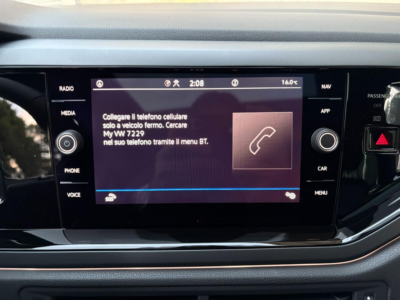 VOLKSWAGEN Taigo 1.0 TSI 110 CV DSG R-Line TETTO APR/PAN - 26