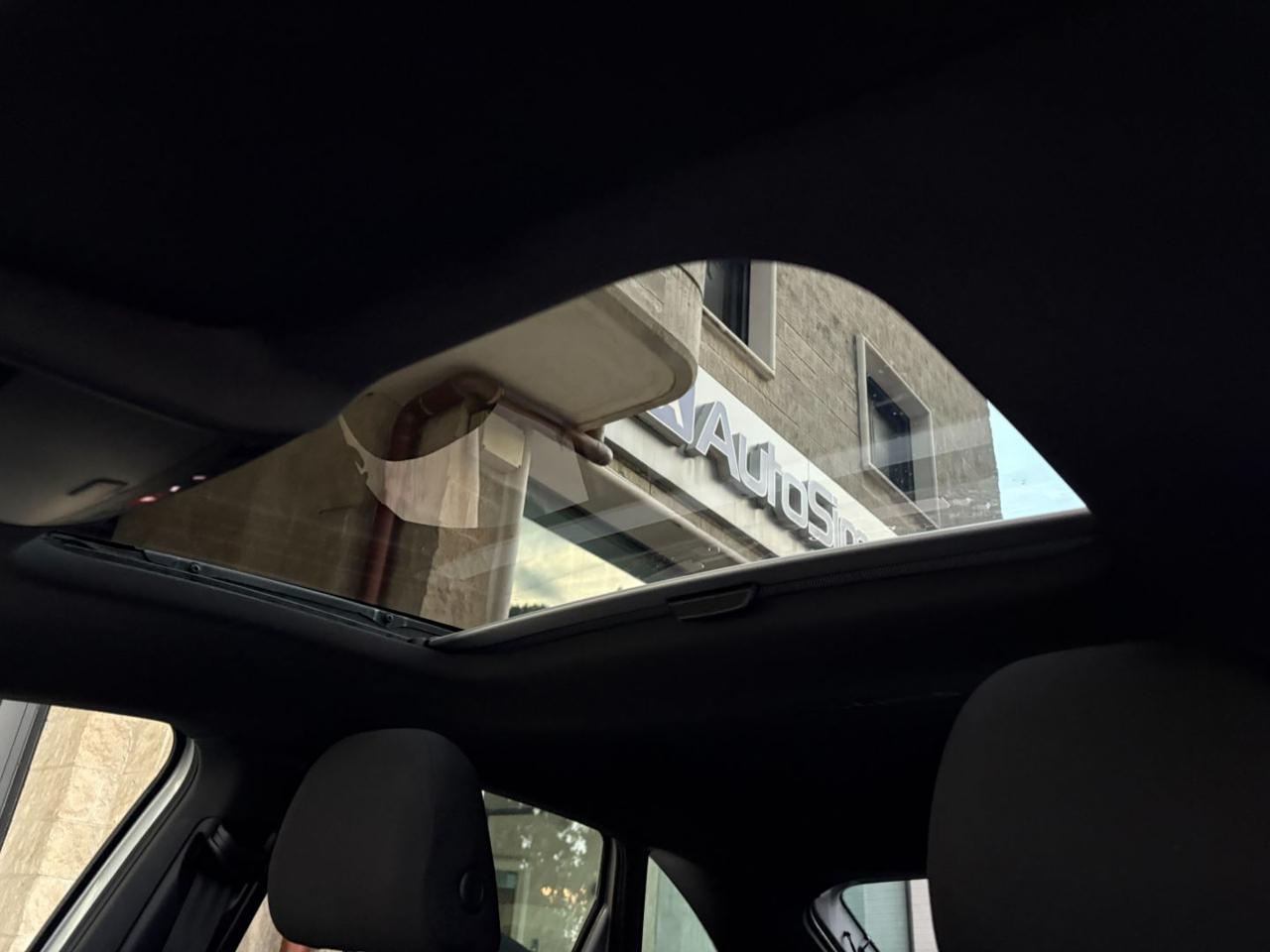 VOLKSWAGEN Taigo 1.0 TSI 110 CV DSG R-Line TETTO APR/PAN - 37