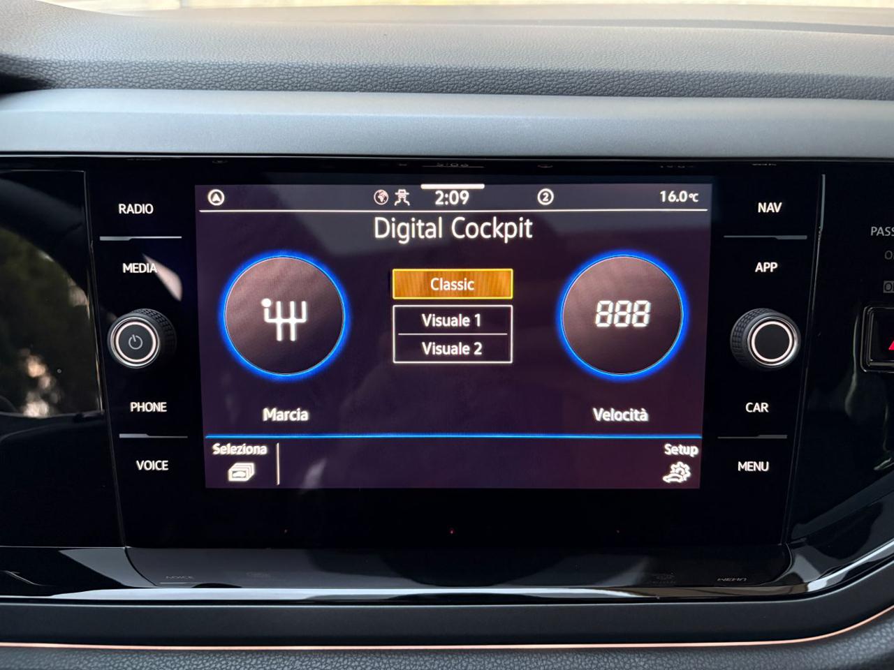 VOLKSWAGEN Taigo 1.0 TSI 110 CV DSG R-Line TETTO APR/PAN - 27