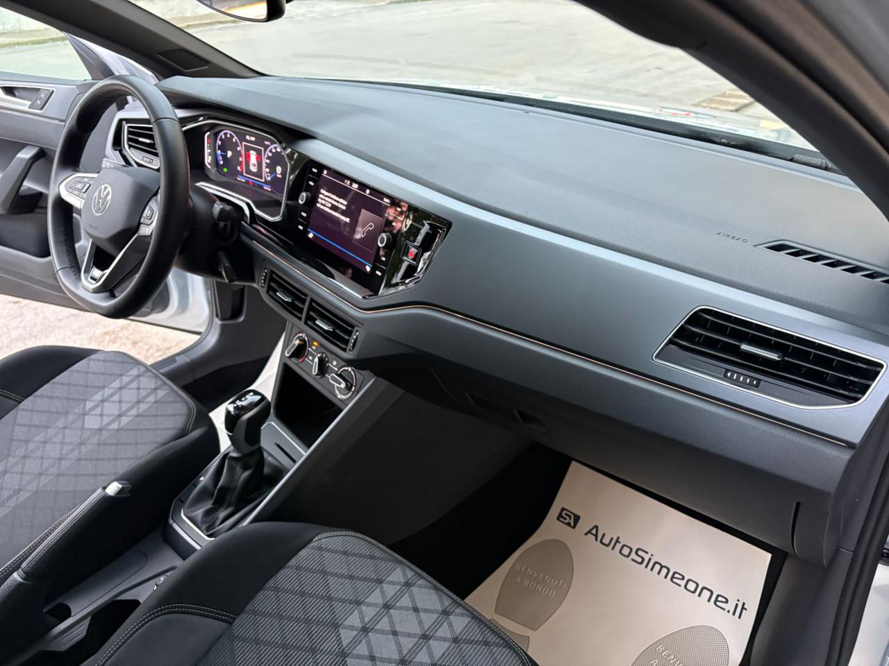 VOLKSWAGEN Taigo 1.0 TSI 110 CV DSG R-Line TETTO APR/PAN - 16