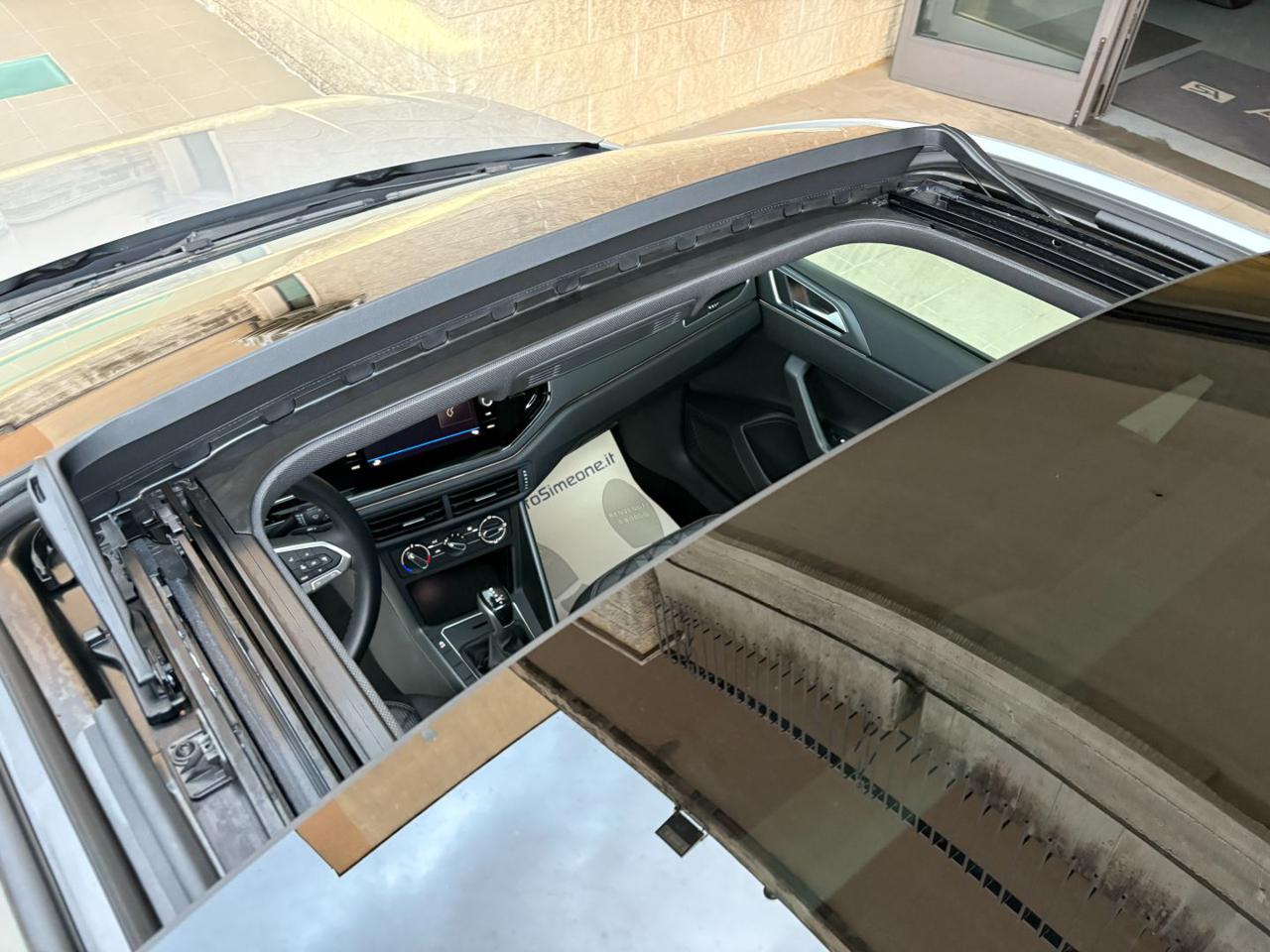 VOLKSWAGEN Taigo 1.0 TSI 110 CV DSG R-Line TETTO APR/PAN - 10