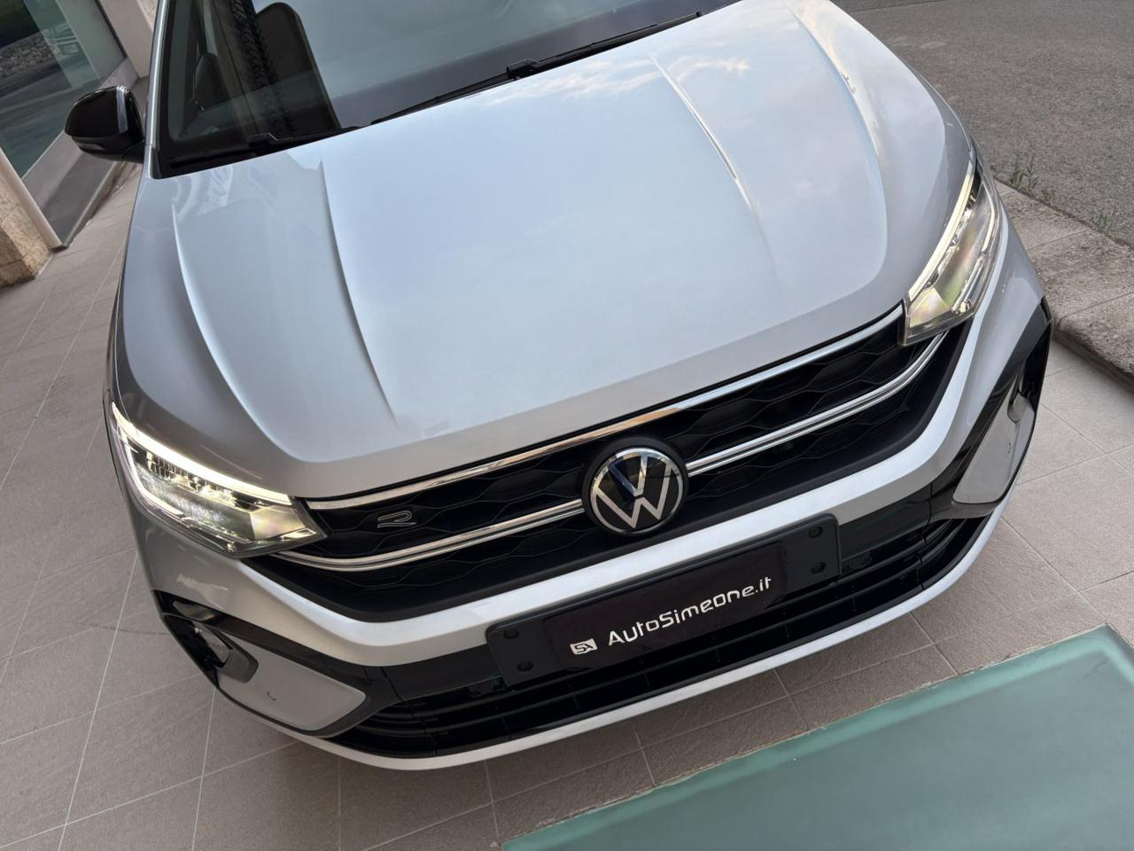 VOLKSWAGEN Taigo 1.0 TSI 110 CV DSG R-Line TETTO APR/PAN - 32