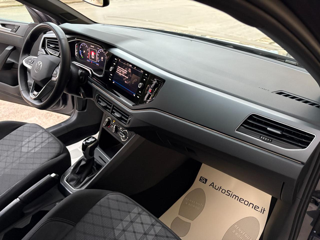 VOLKSWAGEN Taigo 1.0 TSI 110 CV DSG R-Line TETTO APR/PAN - 16