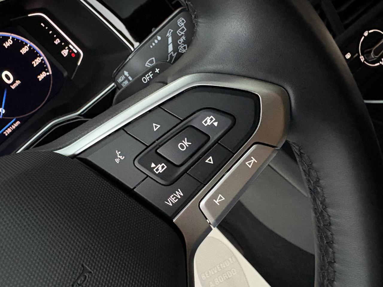 VOLKSWAGEN Taigo 1.0 TSI 110 CV DSG R-Line TETTO APR/PAN - 31