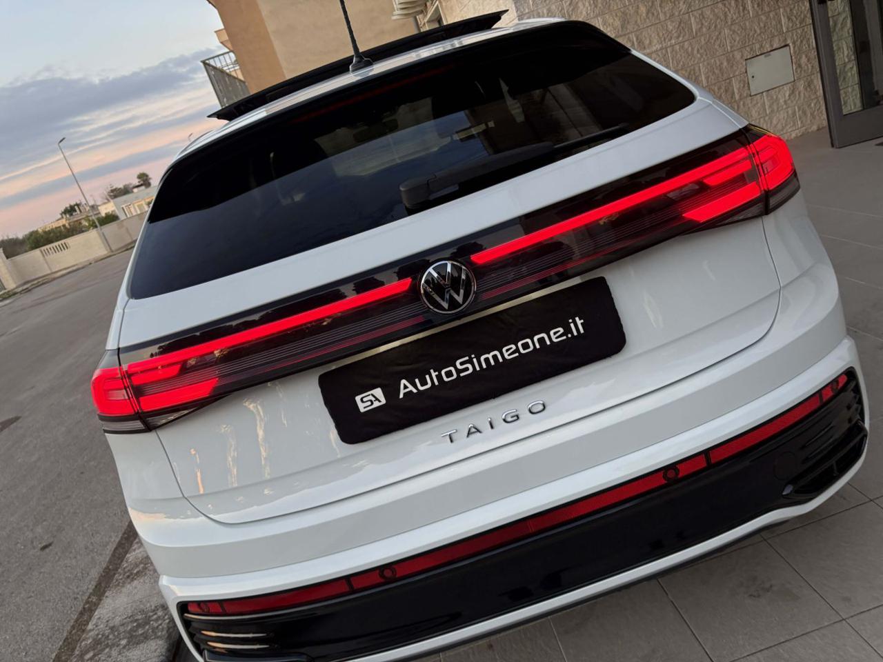 VOLKSWAGEN Taigo 1.0 TSI 116 CV DSG R-Line TETTO APR/PAN - 33