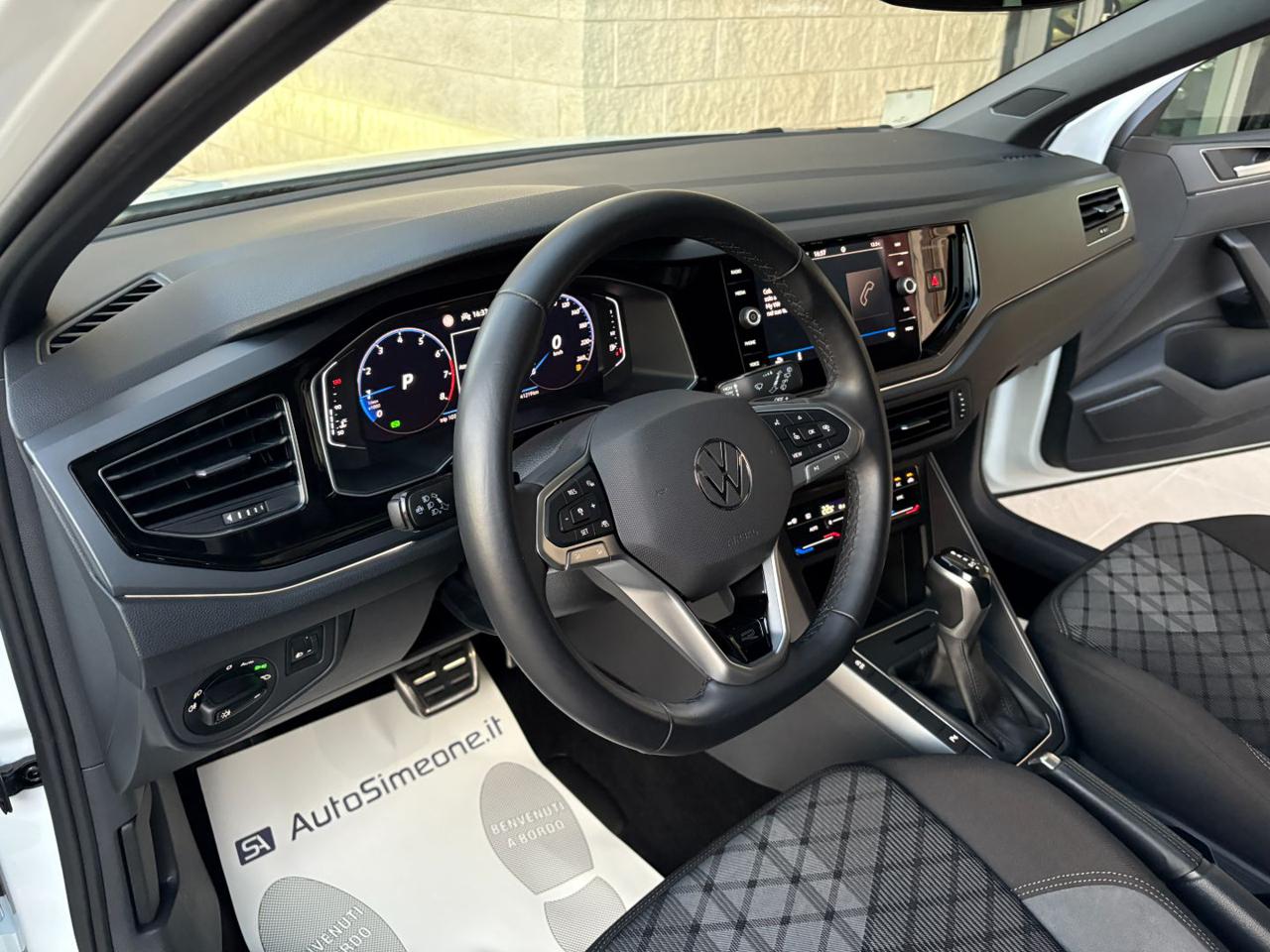 VOLKSWAGEN Taigo 1.0 TSI 116 CV DSG R-Line TETTO APR/PAN - 14