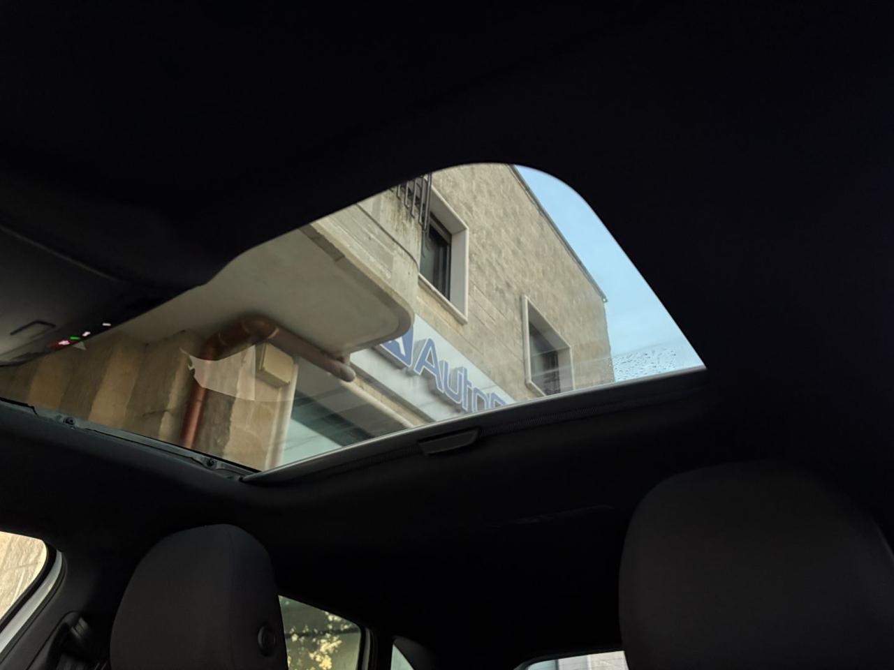 VOLKSWAGEN Taigo 1.0 TSI 116 CV DSG R-Line TETTO APR/PAN - 37