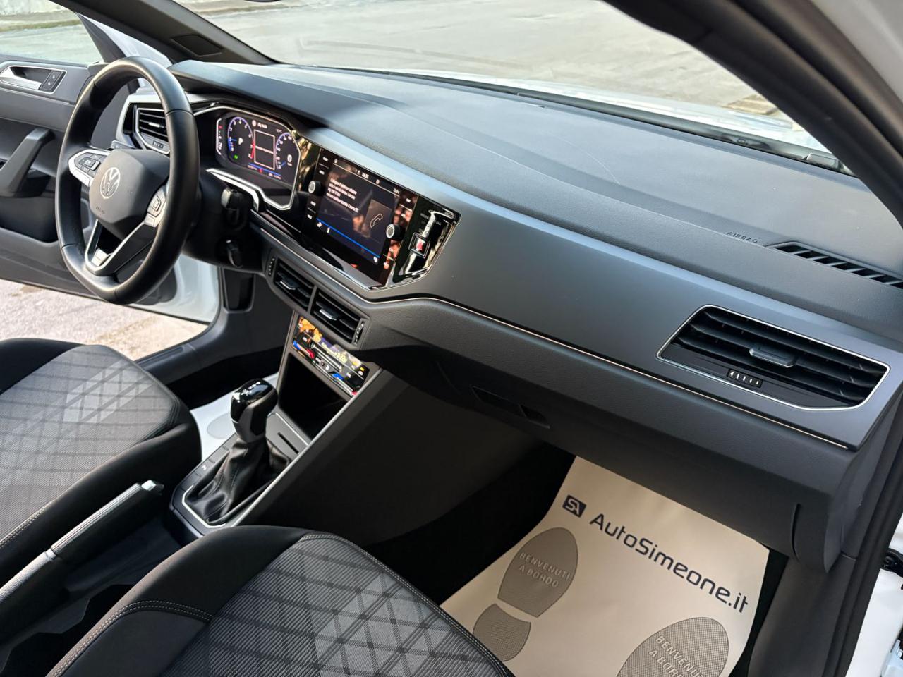 VOLKSWAGEN Taigo 1.0 TSI 116 CV DSG R-Line TETTO APR/PAN - 16