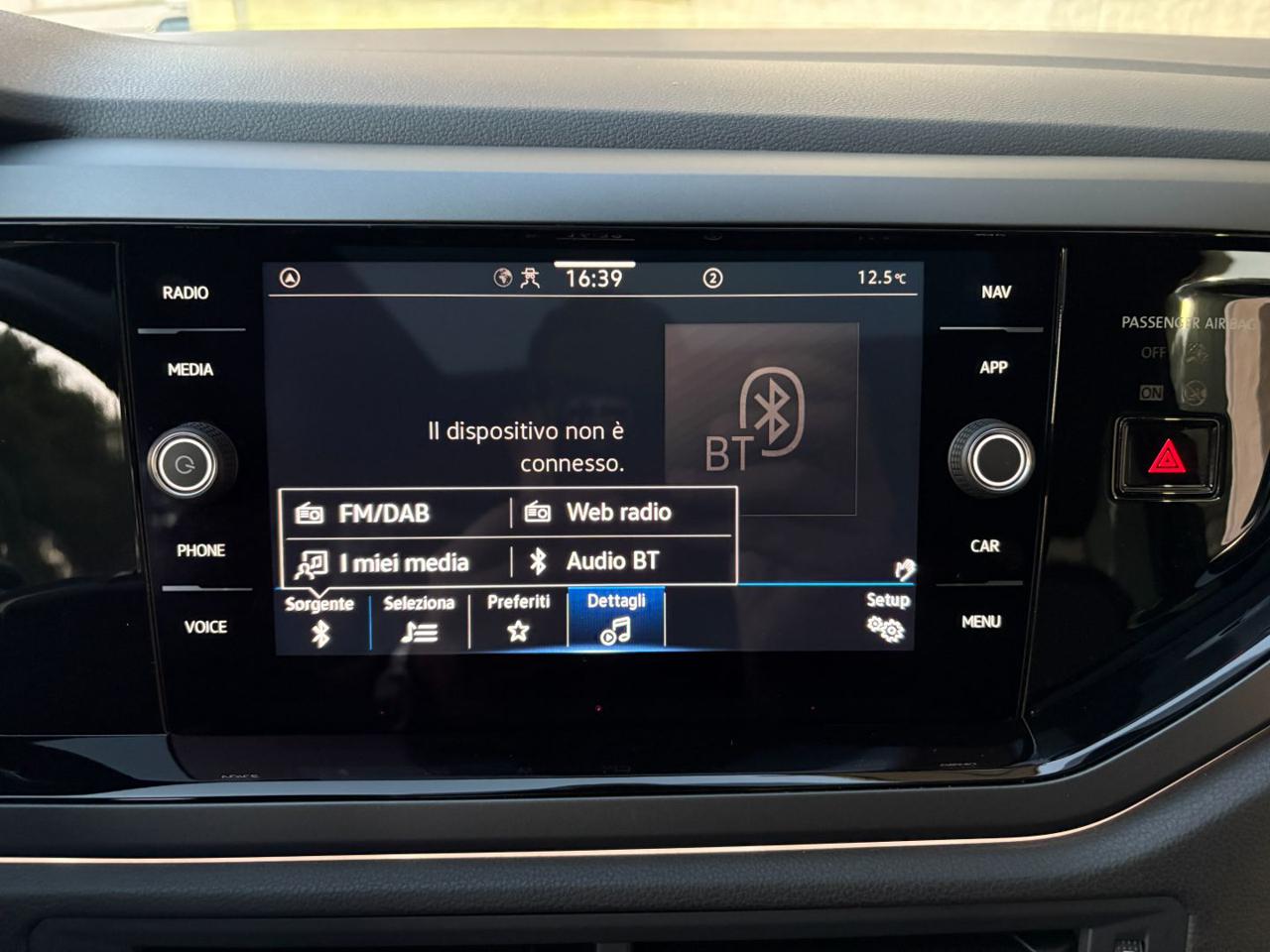 VOLKSWAGEN Taigo 1.0 TSI 116 CV DSG R-Line TETTO APR/PAN - 42