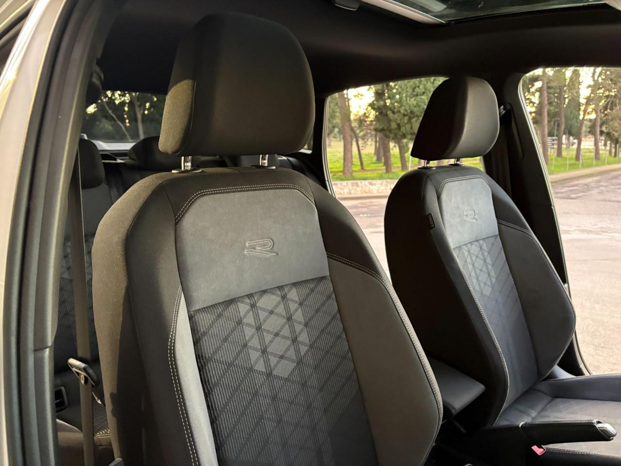 VOLKSWAGEN Taigo 1.0 TSI 116 CV DSG R-Line TETTO APR/PAN - 12